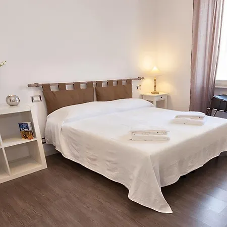 Bed and breakfast Ai 2 Papi 2*